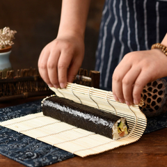 Dụng cụ làm sushi cơm cuộn hàn quốc rèm tre cuốn sushi rong biển cuộn cơm A1751