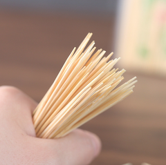 Gói Tăm tre xỉa răng hai đầu nhọn dùng một lần dùng trong gia đình quán ăn nhà hàng khách sạn A3654