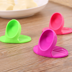 Dụng Cụ Kẹp bát đĩa cách nhiệt silicon dùng lò vi sóng, găng tay cách nhiệt bằng silicon, kẹp bát chống bỏng ( 1 Chiếc) L1411