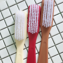 Bàn chải giày giặt quần áo cán dài bằng nhựa kiểu dáng mới L1623