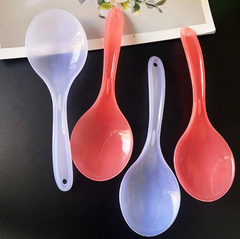 Thìa nhựa lớn xới cơm, màu đỏ và trắng ngẫu nhiên, muỗng múc cơm múc canh đa năng L2044