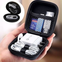 Hộp Đựng Tai Nghe Cáp Sạc Hình Vuông- Mã Mới A1153