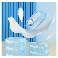 Bịch 8 Gói Khăn Giấy Ướt Mini Hoạt Hình Cao Cấp Bỏ Túi Tiện Lợi (64 khăn) A2724