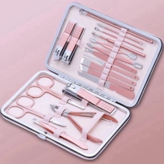 Bộ Dụng Cụ Cắt Tỉa Móng 18 Chi Tiết Đa Năng, Bộ Làm Nail Kèm Hộp  Nhỏ Gọn Siêu Đẹp Sang Chảnh A4831