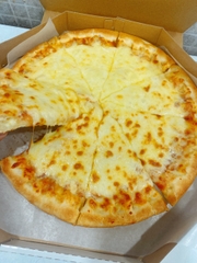 Pizza Phô mai