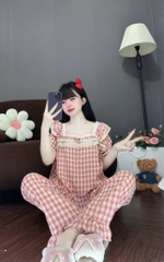 Đồ bộ tay ngắn cổ vuông lụa đũi mềm