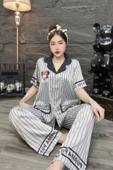 Đồ bộ tay ngắn túi nấp lụa latin