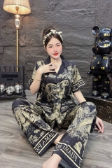 Đồ bộ tay ngắn túi nấp lụa latin