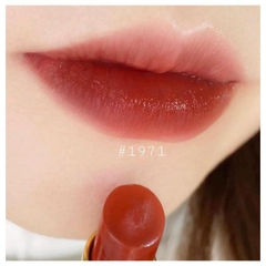 Son YSL The Bold High Pigment Lipstick 1971 Rouge Provocation đỏ lạnh quyền lực