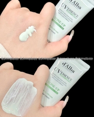 Kem Chống Nắng d'Alba Xanh Lá Clean Tea Tree Liposome Tone Up Sun Cream 50ml