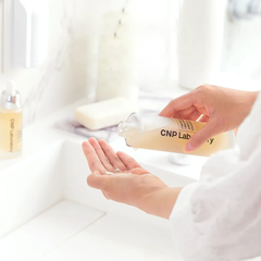 Nước Thần Keo Ong Phục Hồi Da CNP Laboratory Treatment Ampule Essence 100ml