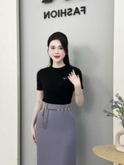 Áo Len Cộc Tay Thêu Nơ UK Fashion Công Sở Nữ Nữ Tính, Thanh Lịch Vải Mềm Mịn UKFAL2410002