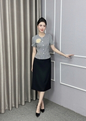 Sơ mi kẻ ôm vừa 2 nắp túi kẻ ô nhỏ, kiểu dáng dễ mặc, tôn dáng UKSM2501015