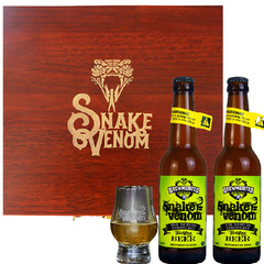 Hộp quà 2 chai bia Snake Venom + 2 Ly