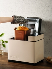 Máy làm bánh mì tự động 3 trong 1 Petrus PE9600WT