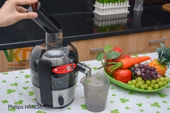 Máy ép trái cây Philips HR1836