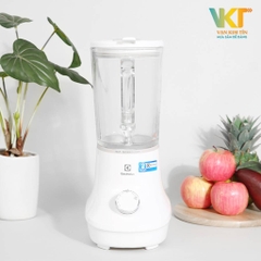 Máy xay sinh tố Electrolux E6TB1-80CW