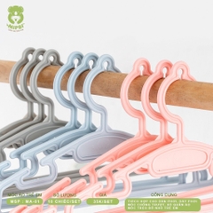 Móc áo trẻ em. Ghi