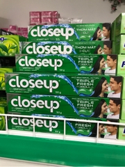 Kem đánh răng CloseUp  Bạc hà 180g