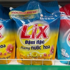 Nước giặt Lix