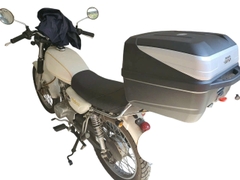 Xe SYM Husky 125 gắn thùng sau GIVI B32N