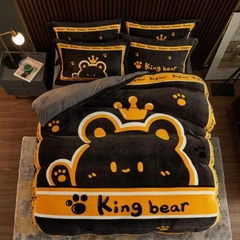 Bộ chăn ga gối đệm 3D nỉ nhung cao cấp hình King bear