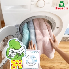 Túi Nước Giặt Quần Áo Hữu Cơ Frosch 1.8L (Hương Lô Hội)
