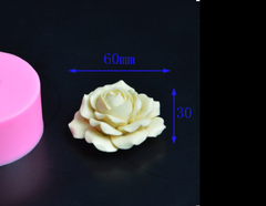 000118K1_Khuôn silicon hoa hồng nở làm bánh rau câu 4d