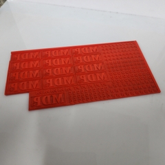 Cao su khắc nội dung