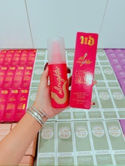 Xịt Khoá Nền Make Up URBAN