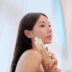 Nước Thần Tinh Chất Keo Ong Dưỡng Da Căng Bóng CNP Laboratory Propolis Treatment Ampule Essence 100ml và 150ml