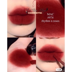 Son MAC Powder Kiss Liquid