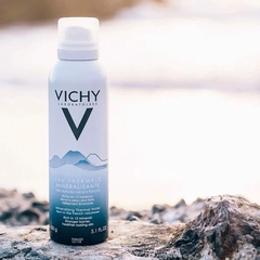 Xịt Khoáng Làm Dịu Vichy Mineralizing Thermal Water 300ml ( hsd 4/25 )
