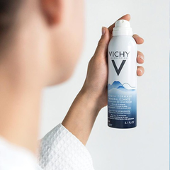 Xịt Khoáng Làm Dịu Vichy Mineralizing Thermal Water 300ml ( hsd 4/25 )