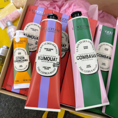 Kem Tay Loccitane Combawa 5% Shea Butter Hand Cream 150ml ( Xanh Lá )