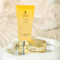 Sữa Rửa Mặt GUERLAIN Abeille Ryale Cleansing Care In Mousse 175ml