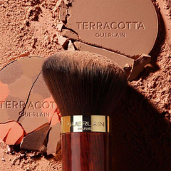 Cọ Guerlain Foundation Kabuki Brush