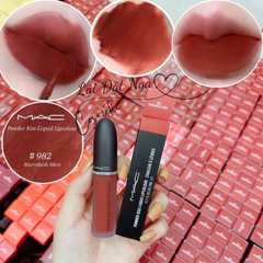 Son MAC Powder Kiss Liquid
