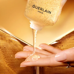 Sữa Rửa Mặt GUERLAIN Abeille Ryale Cleansing Care In Mousse 175ml