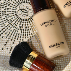 Cọ Guerlain Foundation Kabuki Brush