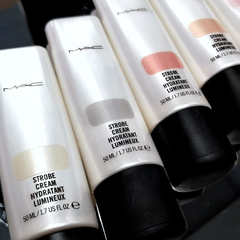 Kem Lót MAC Strobe Cream Hydratant Lumineux
