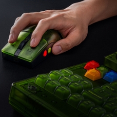 Chuột không dây 8BitDo Retro R8 Xbox Edition Wireless 4K Polling Rate, Micro Switches kèm dock sạc