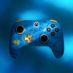 Tay cầm 8BitDo Ultimate 3 Mode Phiên bản Rare 40th Anniversary kèm Dock Sạc cho Laptop, PC, Xbox