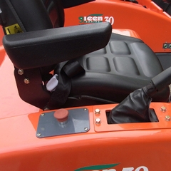 Xe kéo hàng chạy điện