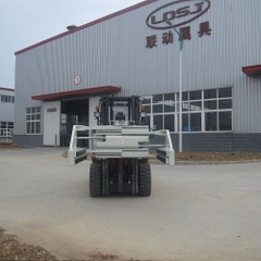 XE NÂNG KẸP GẠCH