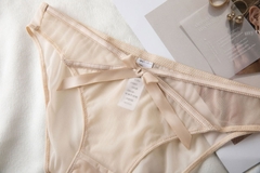 Quần lót ren Bikini co giãn có nơ - nude
