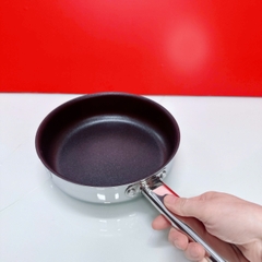 Chảo Inox liền khối chống dính Ceramic Trimax XS EL3751 size 20cm