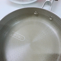 Chảo Inox 304 liền khối phủ Titanium Kalpen Dauer