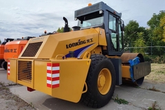 Xe lu rung Lonking CDM516B Tải trọng 16 tấn, lực rung 31 tấn