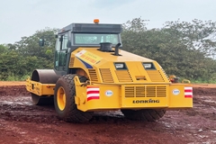 Xe lu rung Lonking CDM514B Tải trọng 14 tấn, lực rung 29 tấn